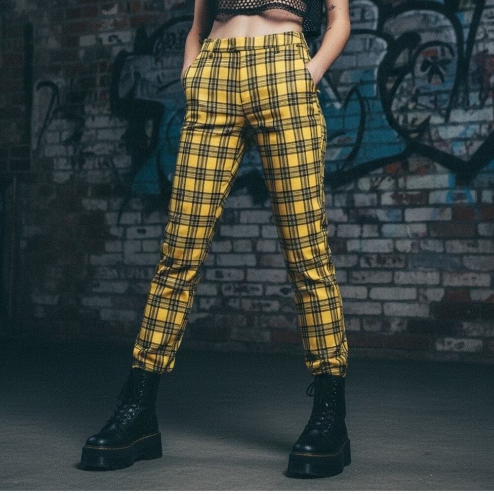 Hot Topic Yellow Plaid Trousers